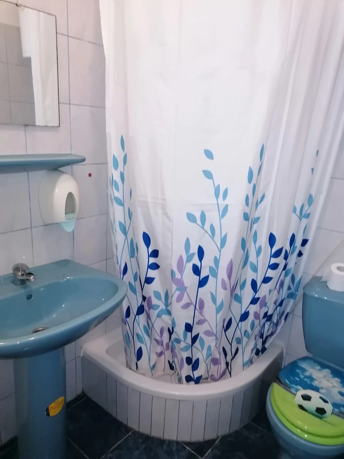 Triple room on the ground floor with terrace 4